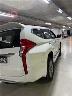 Mitsubishi Montero Sport